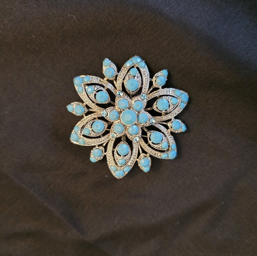 Vintage Silver-Tone Faux Turquoise Flower Brooch Pin - Picture 3 of 6